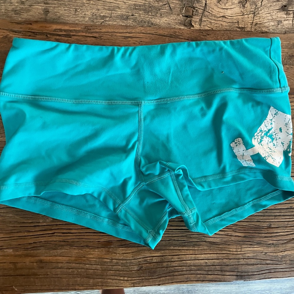 Medium wod bottom shorts- barely worn- aqua color